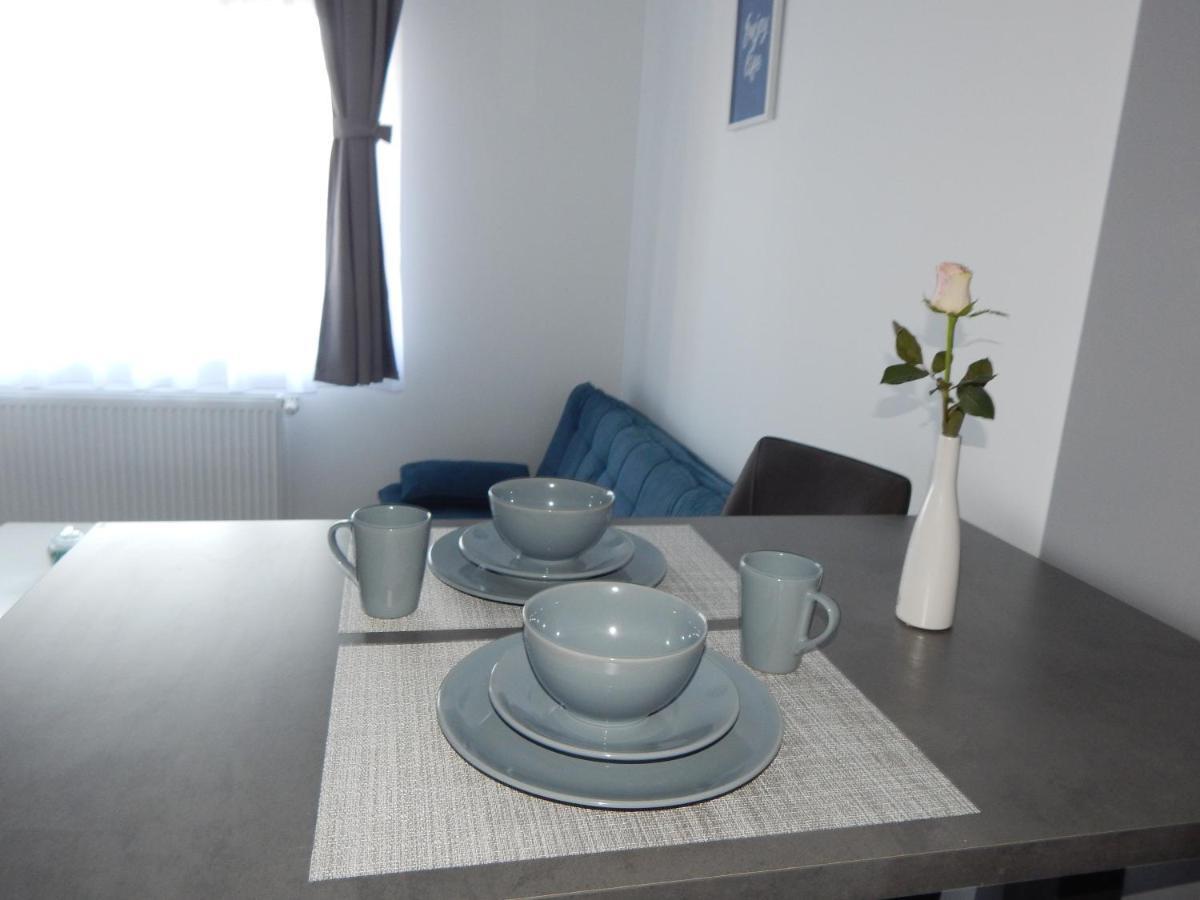 Phoenix Luxury Apartment Орадя Экстерьер фото